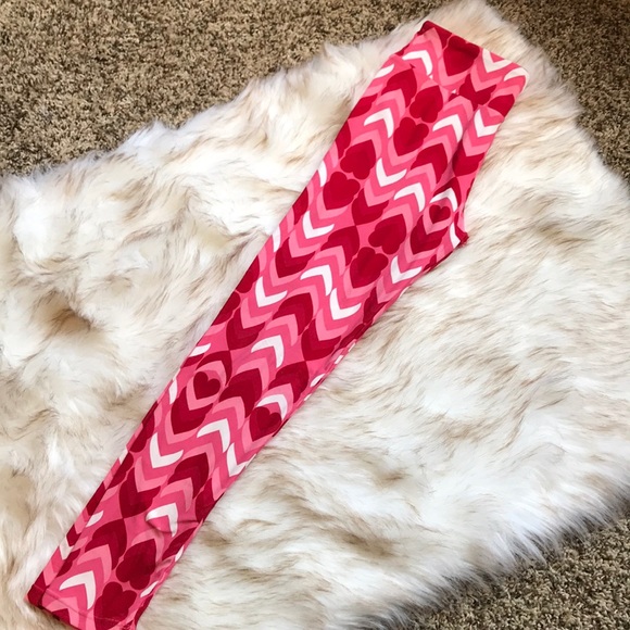 LuLaRoe Heart leggings EUC - Picture 2 of 6